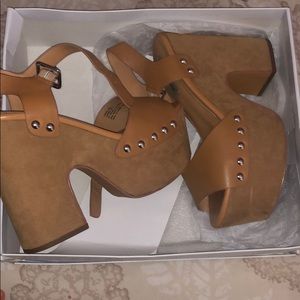 Steve Madden clog type heels